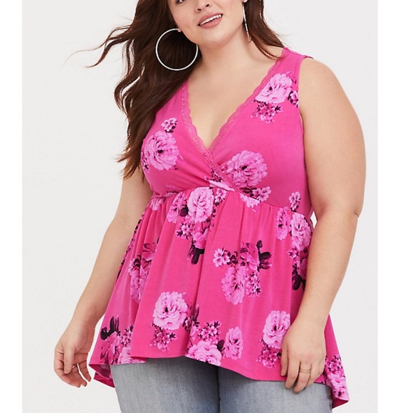 Torrid floral studio knit babydoll tank, size 3